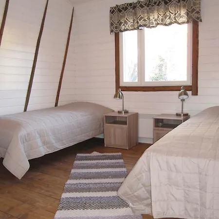 Ferienhaus Rauhanlaakson Jokimoekit *