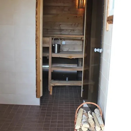 Ferienhaus Rauhanlaakson Jokimoekit