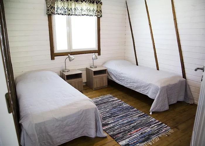 Rauhanlaakson Jokimoekit Дом отдыха